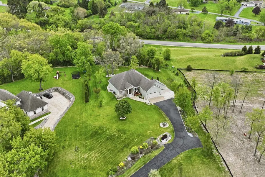 S30W27725 Creekside COURT, Waukesha, WI 53188 - #3
