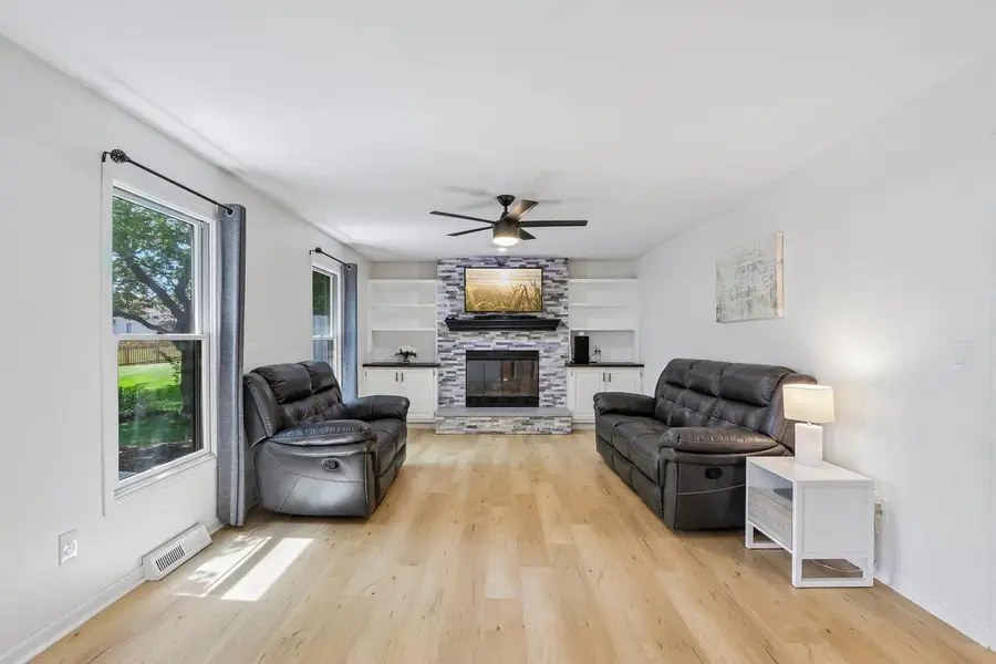 1241 Riverton DRIVE, Mukwonago, WI 53149 - #2
