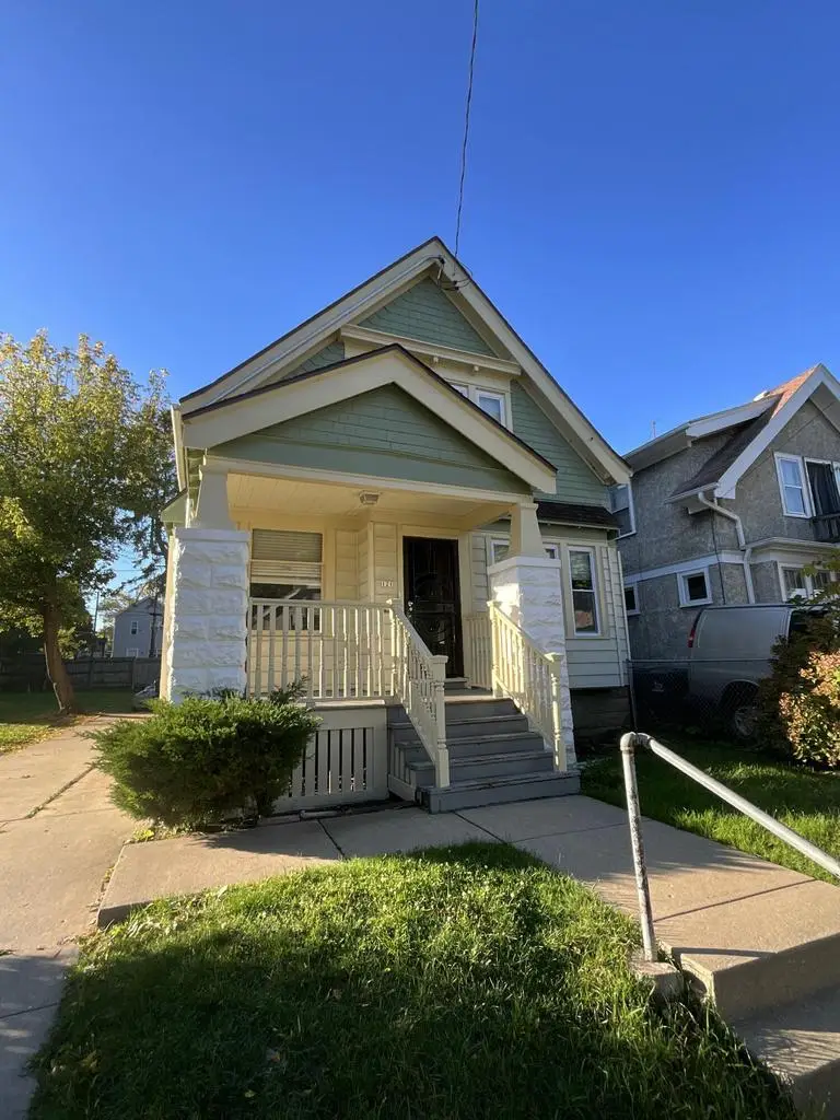 121 W Keefe AVENUE #121A, Milwaukee, WI 53212 - #1