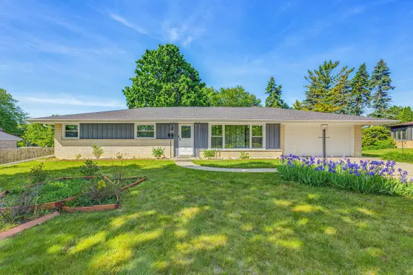 6025 S 22nd STREET, Milwaukee, WI 53221