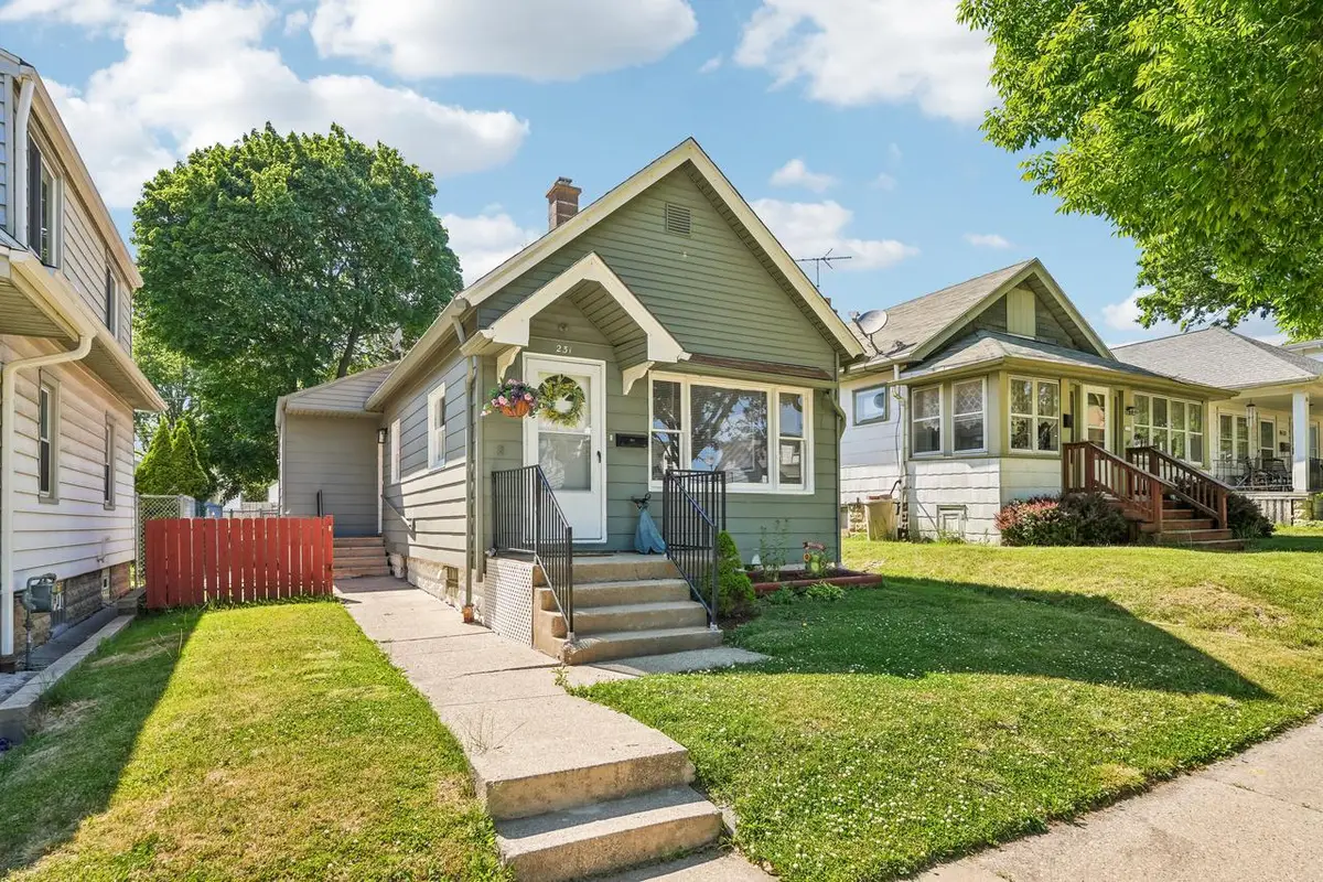 231 S 62nd STREET, Milwaukee, WI 53214 - #1