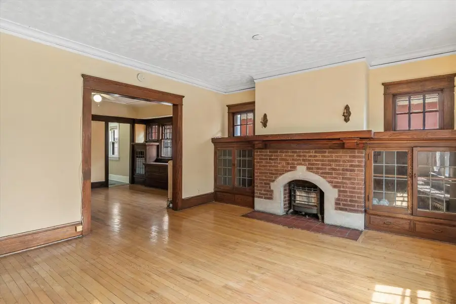 2960 N Maryland AVENUE #2962, Milwaukee, WI 53211 - #3