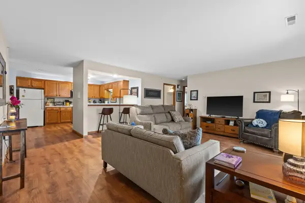 9342 W Loomis ROAD #8, Franklin, WI 53132