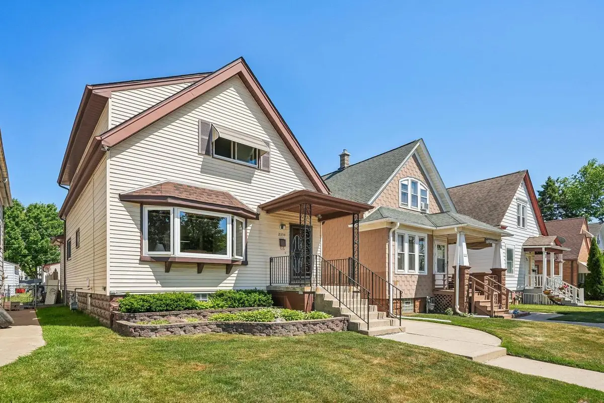 2354 S 32nd STREET, Milwaukee, WI 53215 - #1