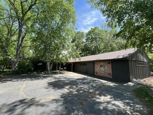 525 S 4th STREET E, Fort Atkinson, WI 53538