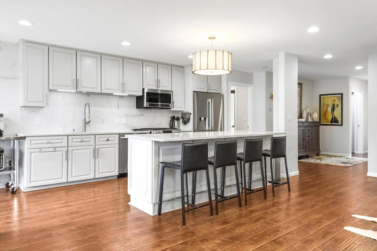 7224 W Mequon Square DRIVE #7224, Mequon, WI 53092 - #1