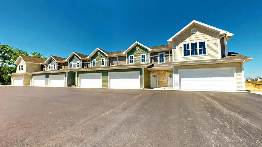 208 Settlers DRIVE, Jefferson, WI 53549 - #2