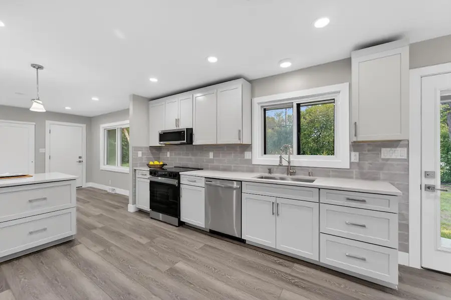 250 W Suburban COURT, Fox Point, WI 53217 - #2