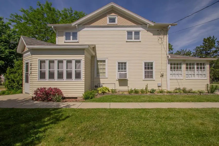 800 W Main STREET, Watertown, WI 53094 - #2