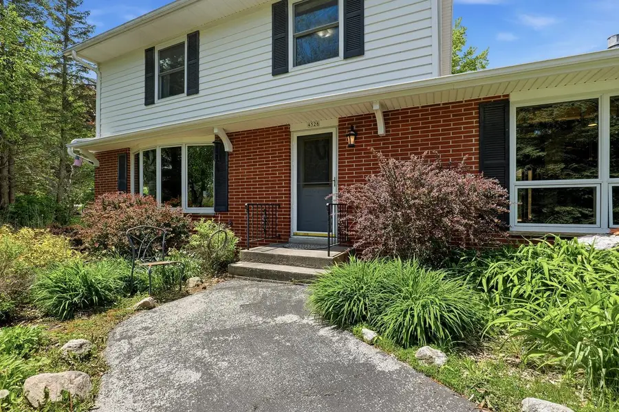 4528 Lakeshore ROAD, Sheboygan, WI 53083 - #3