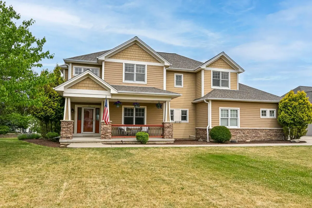 533 Majestic View LANE, Oconomowoc, WI 53066 - #1