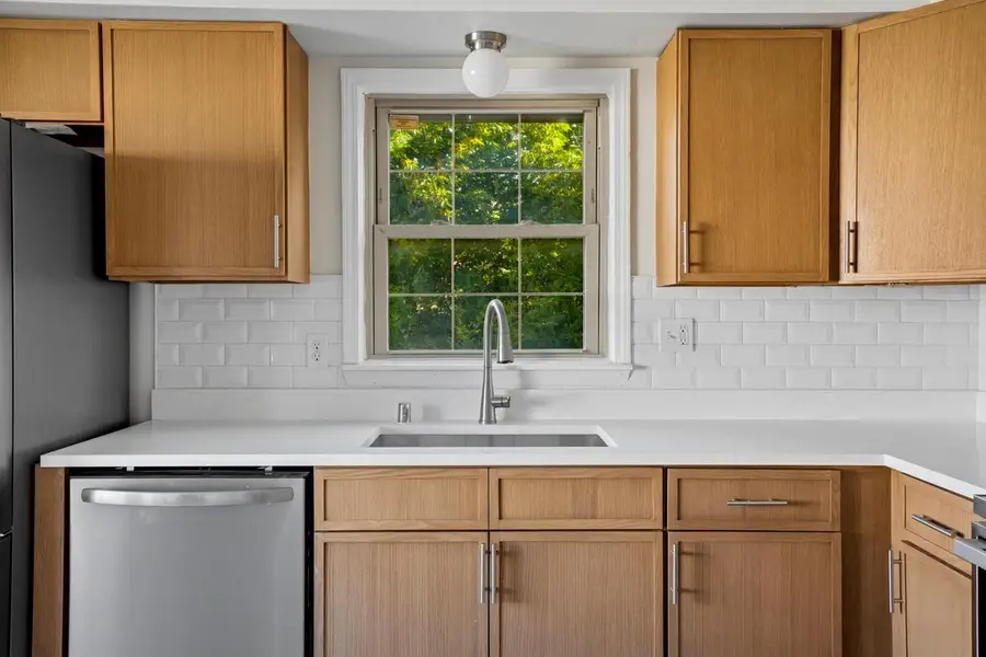 5064 N 26th STREET, Milwaukee, WI 53209 - #3
