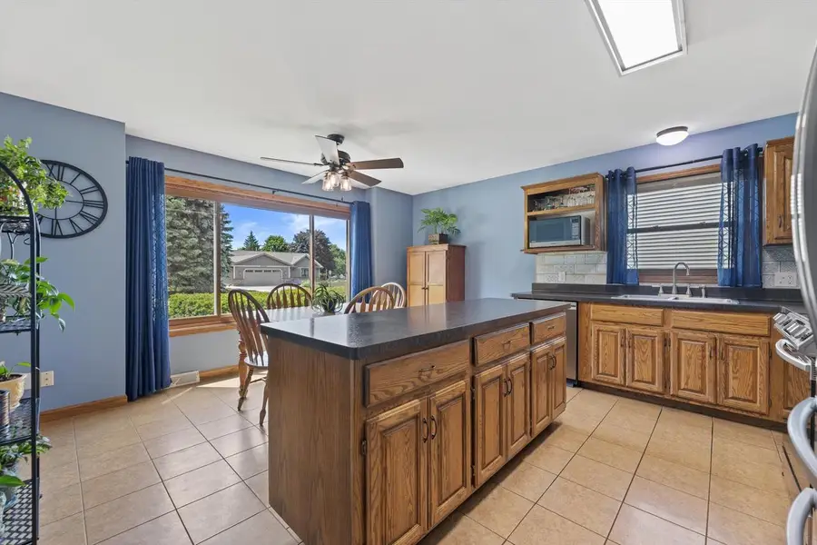 N60W23922 Butternut LANE, Sussex, WI 53089 - #3