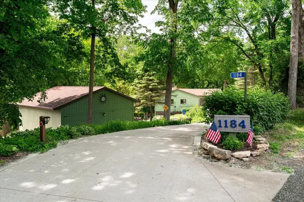 1184 Crescent Hills DRIVE, La Crescent, MN 55947