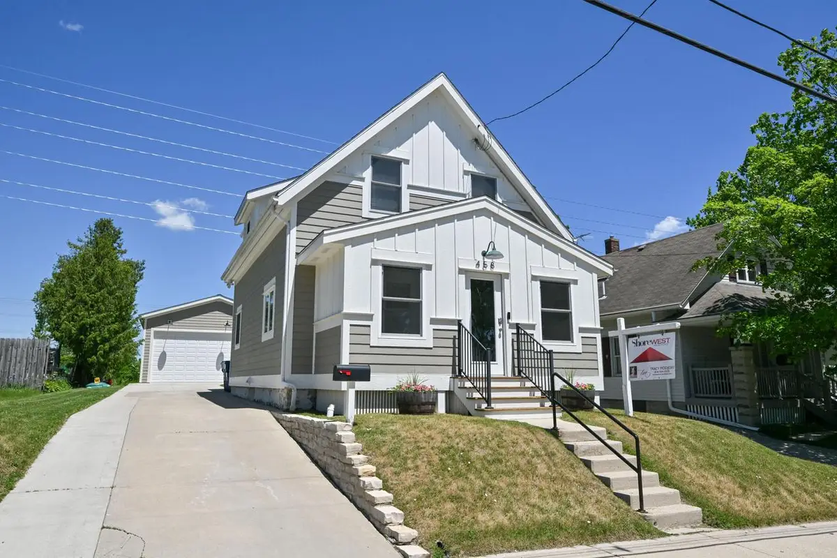 458 W Chestnut STREET, Port Washington, WI 53074 - #1