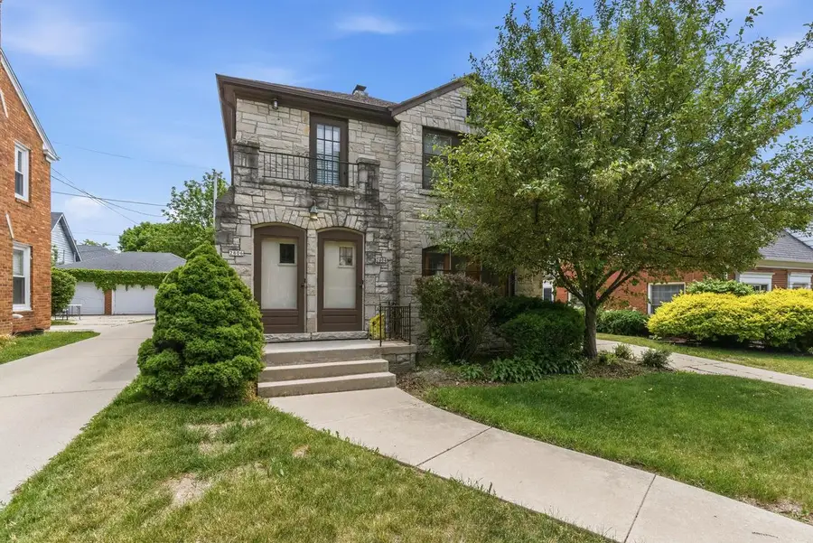 2804 N Avondale BOULEVARD #2806, Milwaukee, WI 53210 - #2