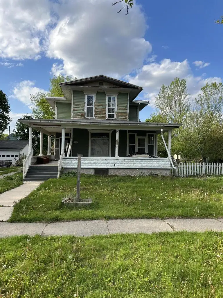 711 E Walworth AVENUE, Delavan, WI 53115 - #1