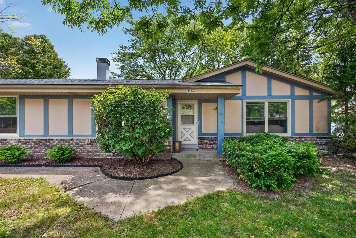 6356 W Plaza CIRCLE, Brown Deer, WI 53223 - #1