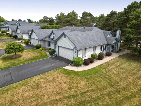 984 Bay View CIRCLE, Mukwonago, WI 53149