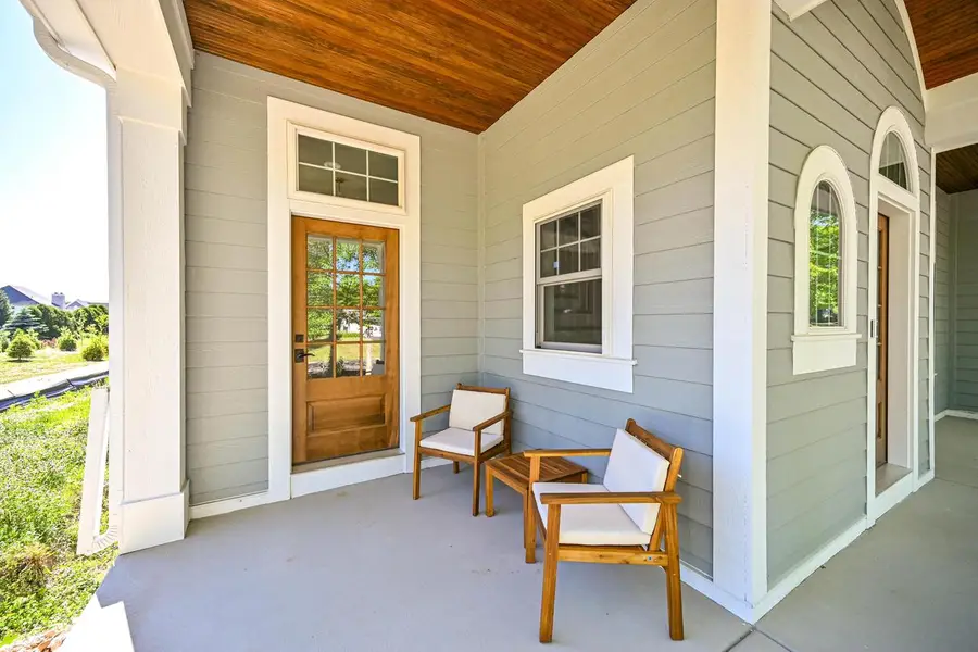 1055 Red Barn LANE, Elm Grove, WI 53122 - #3