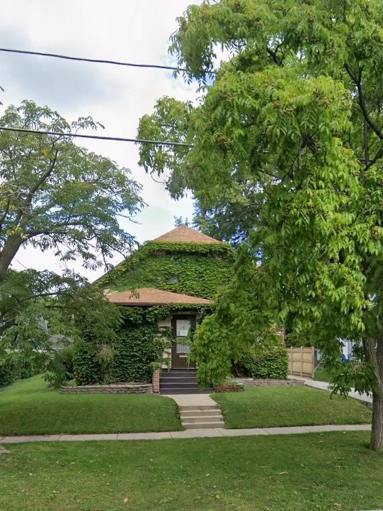 N88W16114 Park BOULEVARD, Menomonee Falls, WI 53051 - #1