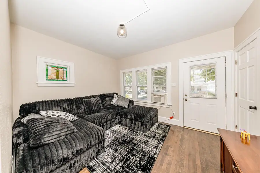 2807 S 9th STREET, Milwaukee, WI 53215 - #3