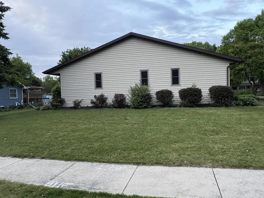 82 Eastbrook LANE, Fond Du Lac, WI 54935 - #2