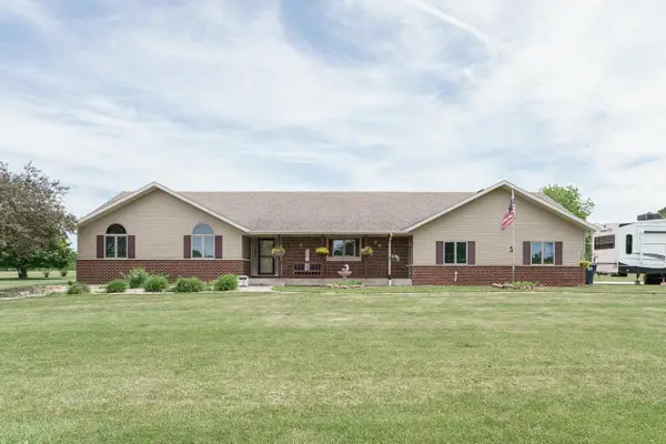 W5546 Sun ROAD, Juneau, WI 53039