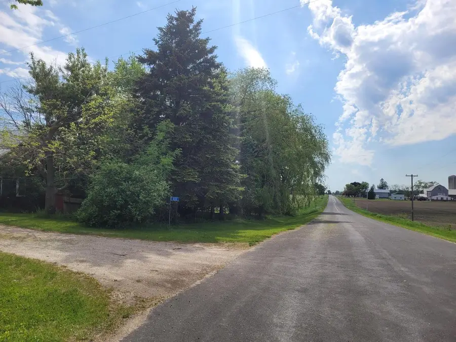 8201 Scheffler ROAD, Newton, WI 53063 - #2