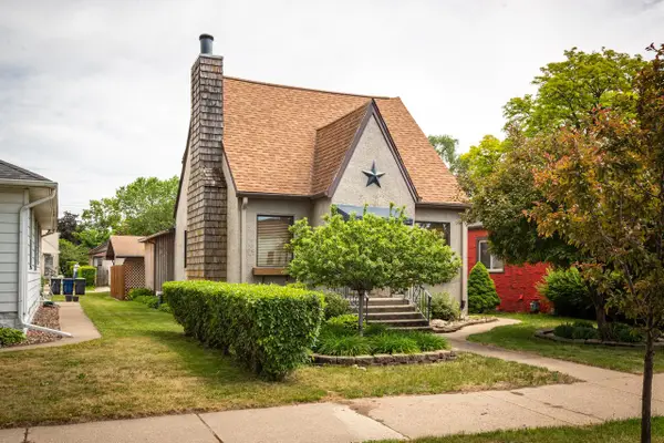 2406 Wood STREET, La Crosse, WI 54603