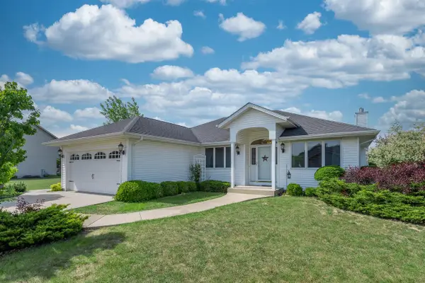 168 White Oak COURT, Union Grove, WI 53182