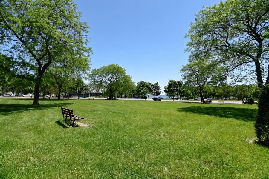 929 N Astor STREET #203, Milwaukee, WI 53202 - #2