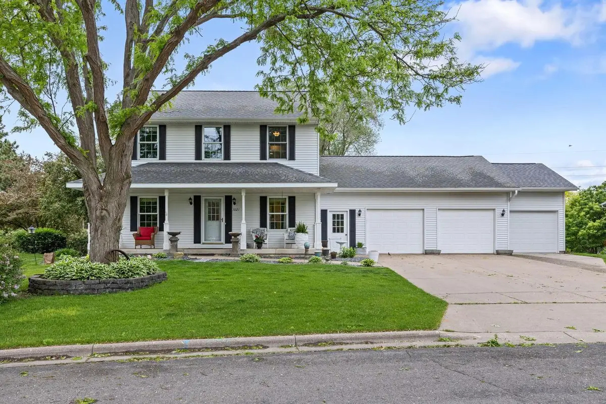 1021 Johnson STREET, Onalaska, WI 54650 - #1
