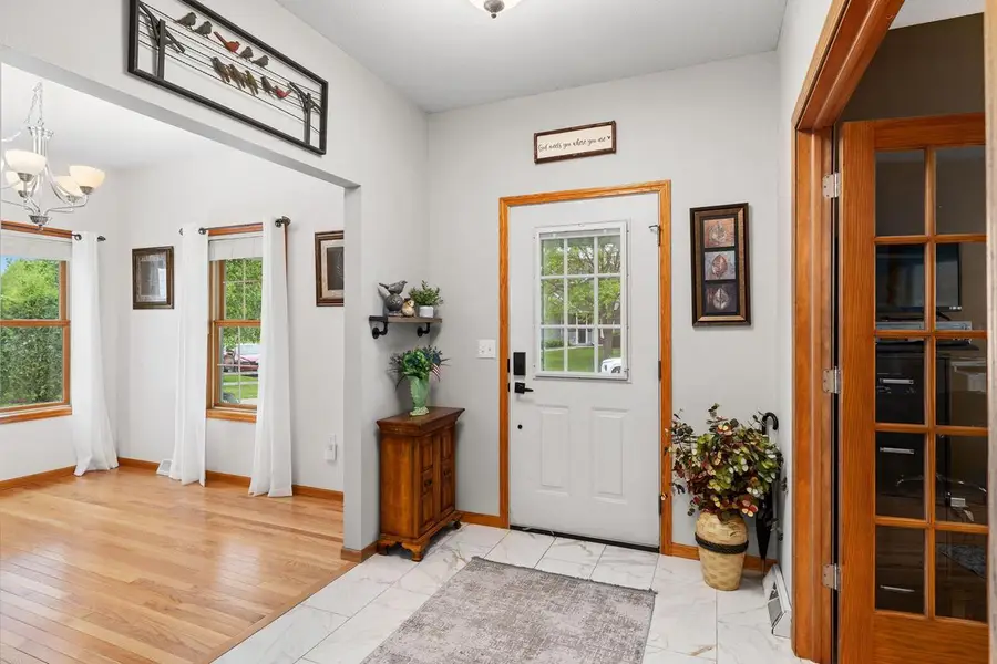 1021 Johnson STREET, Onalaska, WI 54650 - #2