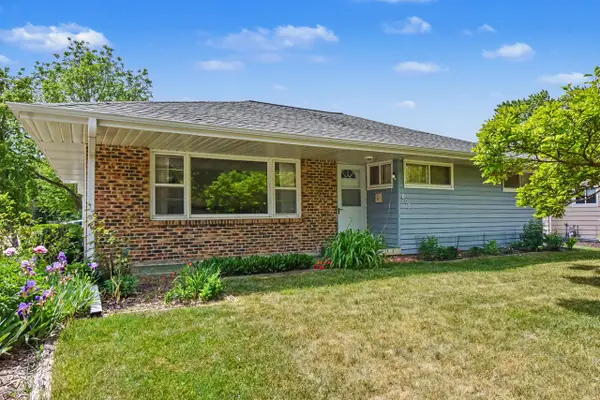 803 W Washington AVENUE, Waukesha, WI 53188