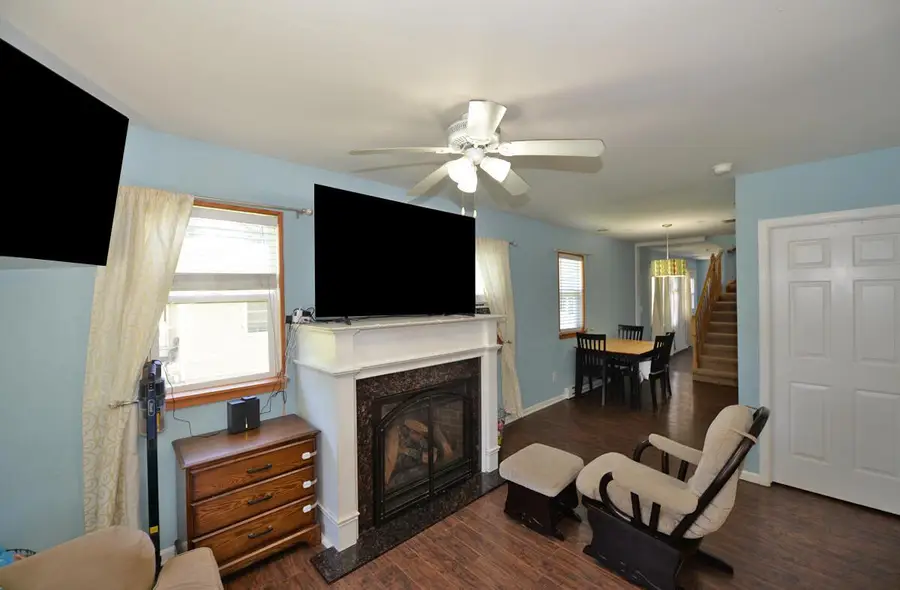 2513 Mason STREET, Delavan, WI 53115 - #2