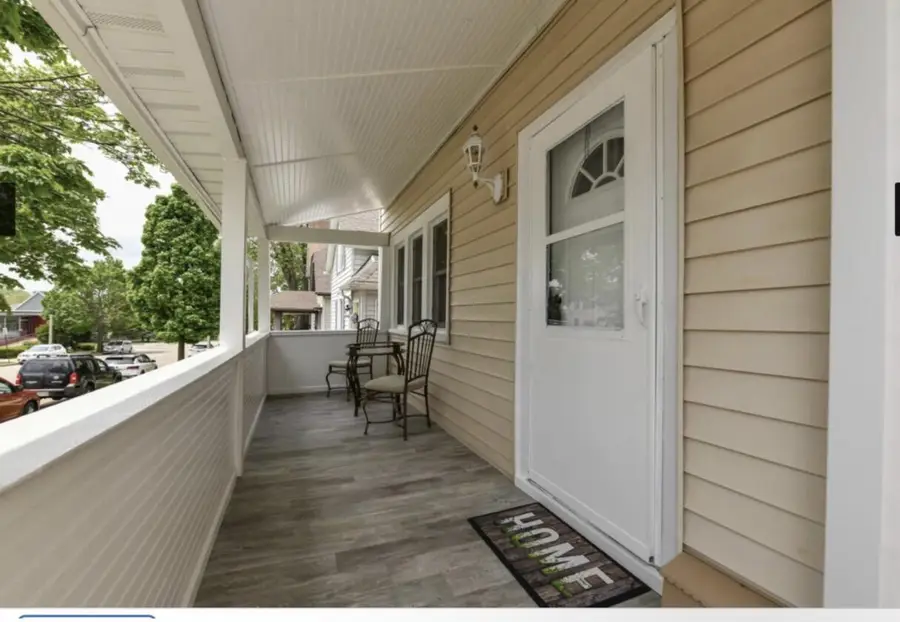 1320 Milwaukee AVENUE, South Milwaukee, WI 53172 - #3