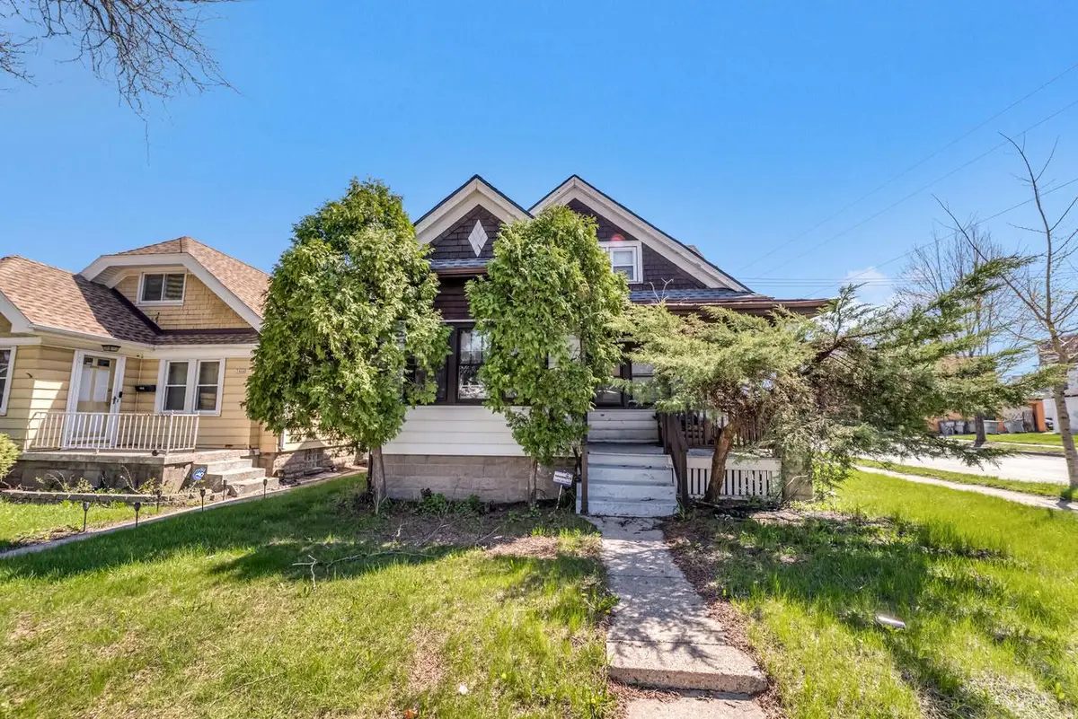 3402 N 36th STREET, Milwaukee, WI 53216 - #1