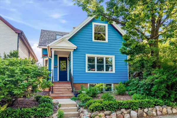2521 N Pierce STREET, Milwaukee, WI 53212