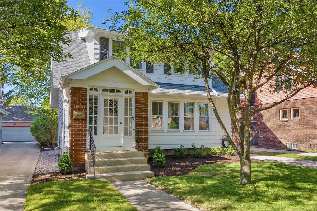 1900 E Marion STREET, Shorewood, WI 53211 - #1