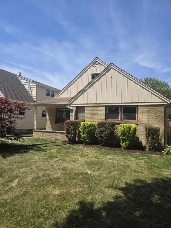 2545 S 66th STREET, Milwaukee, WI 53219