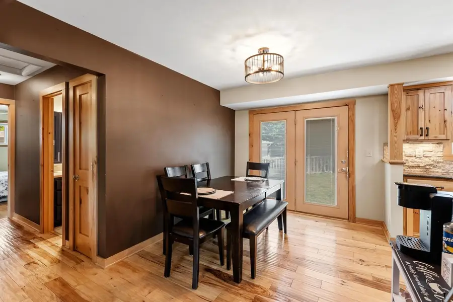 5426 Middleton DRIVE, Greendale, WI 53129 - #3