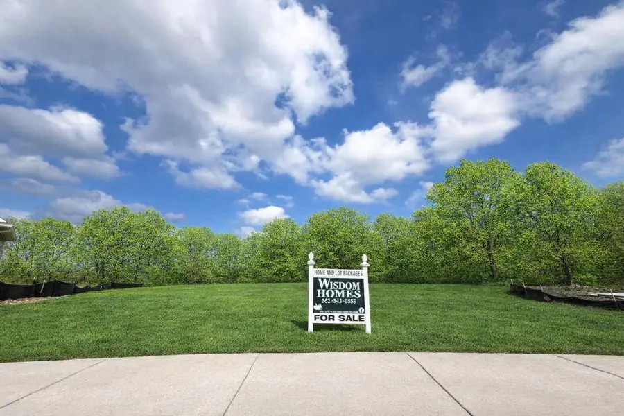 1920 Arbor Vista PLACE, West Bend, WI 53095 - #2