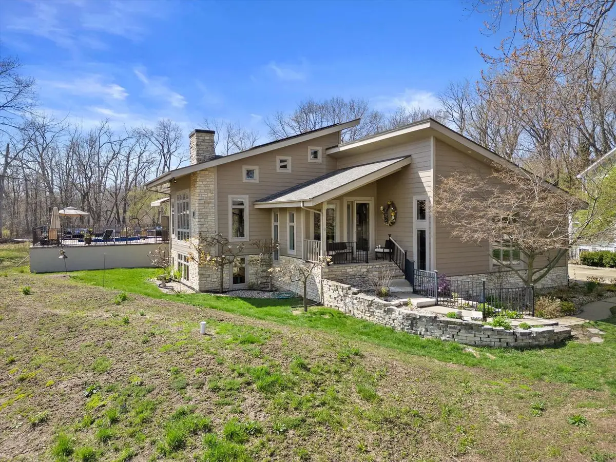 9112 3rd AVENUE, Pleasant Prairie, WI 53158 - #1