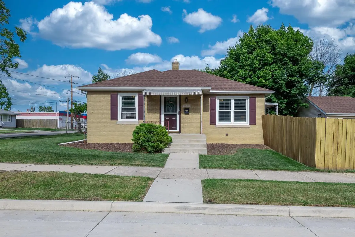 7005 40th AVENUE, Kenosha, WI 53142 - #1