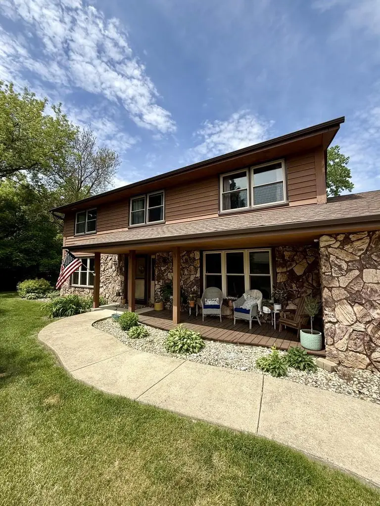 2556 N Green Bay ROAD, Mount Pleasant, WI 53405 - #3