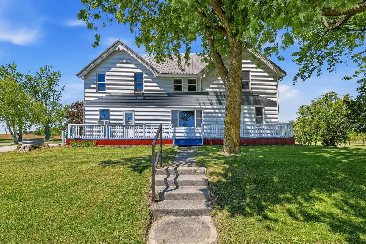N9306 State Highway 42, Cleveland, WI 53015 - #1
