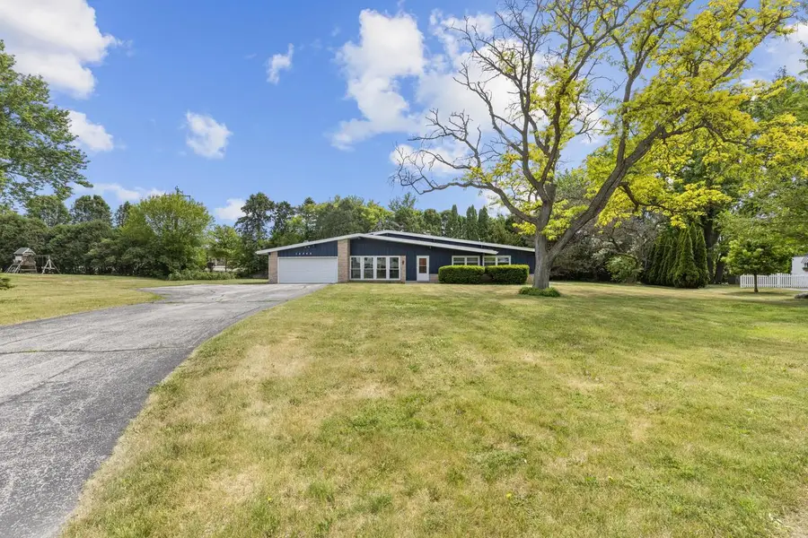 18345 Ashlea DRIVE, Brookfield, WI 53045 - #2