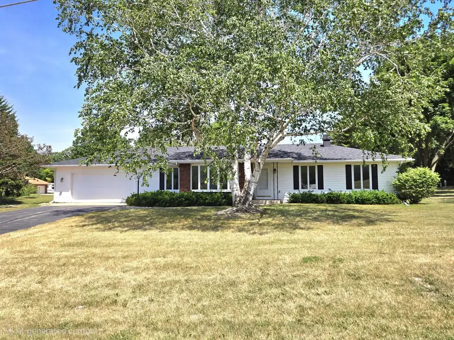W6330 Eastern AVENUE, Fort Atkinson, WI 53538 - #2