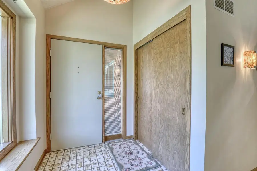 6939 Horizon DRIVE, Greendale, WI 53129 - #2
